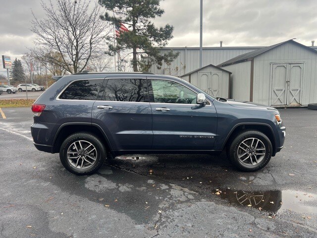 2021 Jeep Grand Cherokee Limited photo 3
