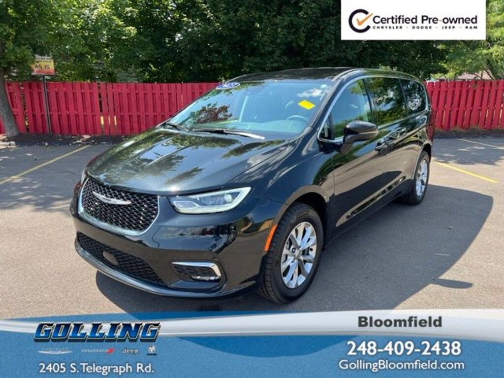 Certified 2023 Chrysler Pacifica Touring L Minivan/Van