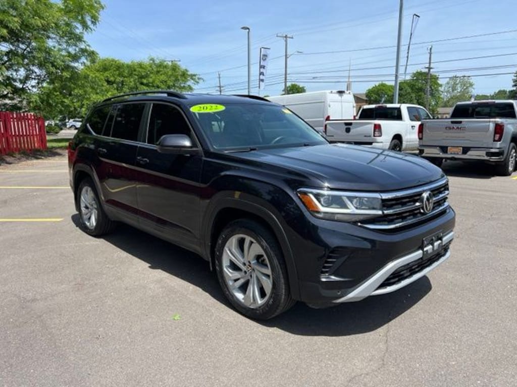 Certified 2022 Volkswagen Atlas 3.6L V6 SE w/Technology SUV