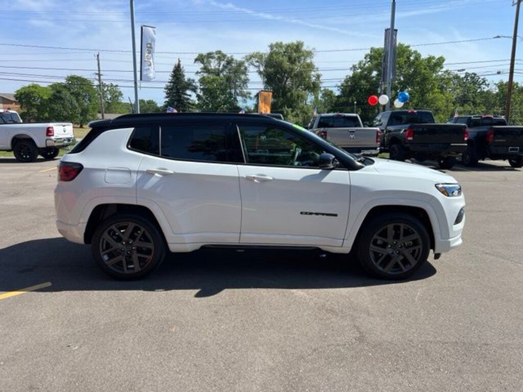 Certified 2025 Jeep Compass Limited SUV
