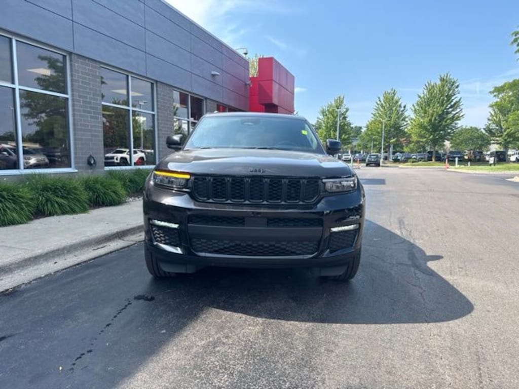 Certified 2025 Jeep Grand Cherokee L Limited SUV