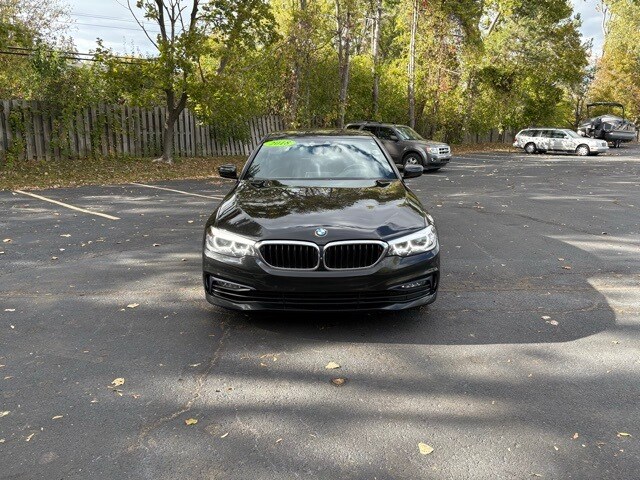 2018 Bmw 530e xDrive Sedan photo 2