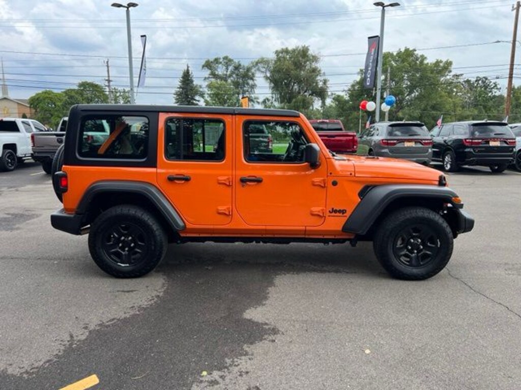 Certified 2025 Jeep Wrangler Sport SUV