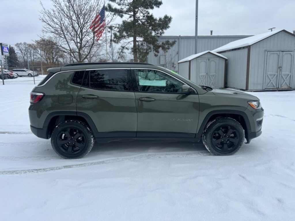 Certified 2018 Jeep Compass Latitude SUV
