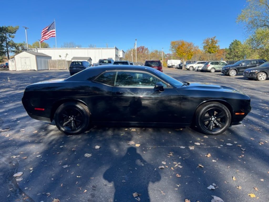 Certified 2015 Dodge Challenger SXT Coupe