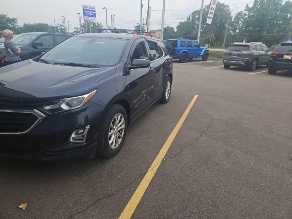 Used 2018 Chevrolet Equinox LT SUV