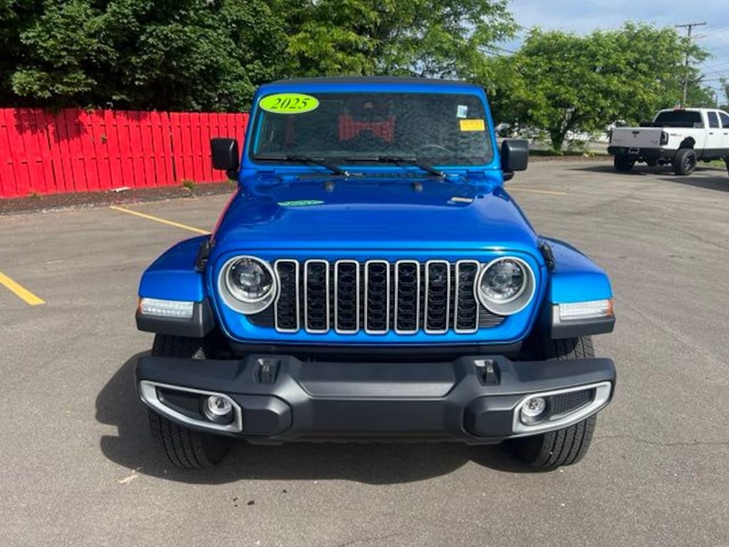 Certified 2025 Jeep Wrangler Sahara SUV