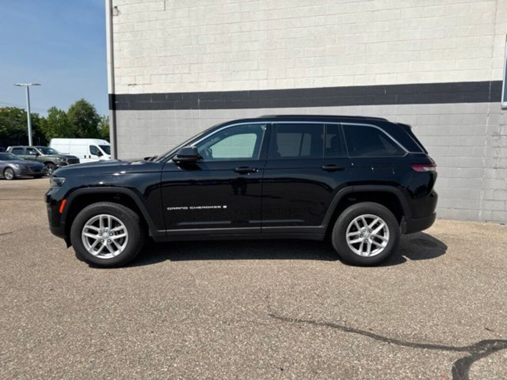 Certified 2024 Jeep Grand Cherokee Laredo X SUV