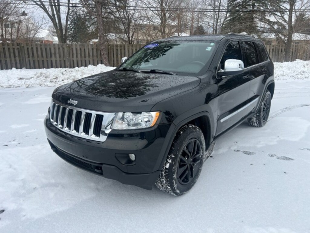 Used 2012 Jeep Grand Cherokee Laredo SUV