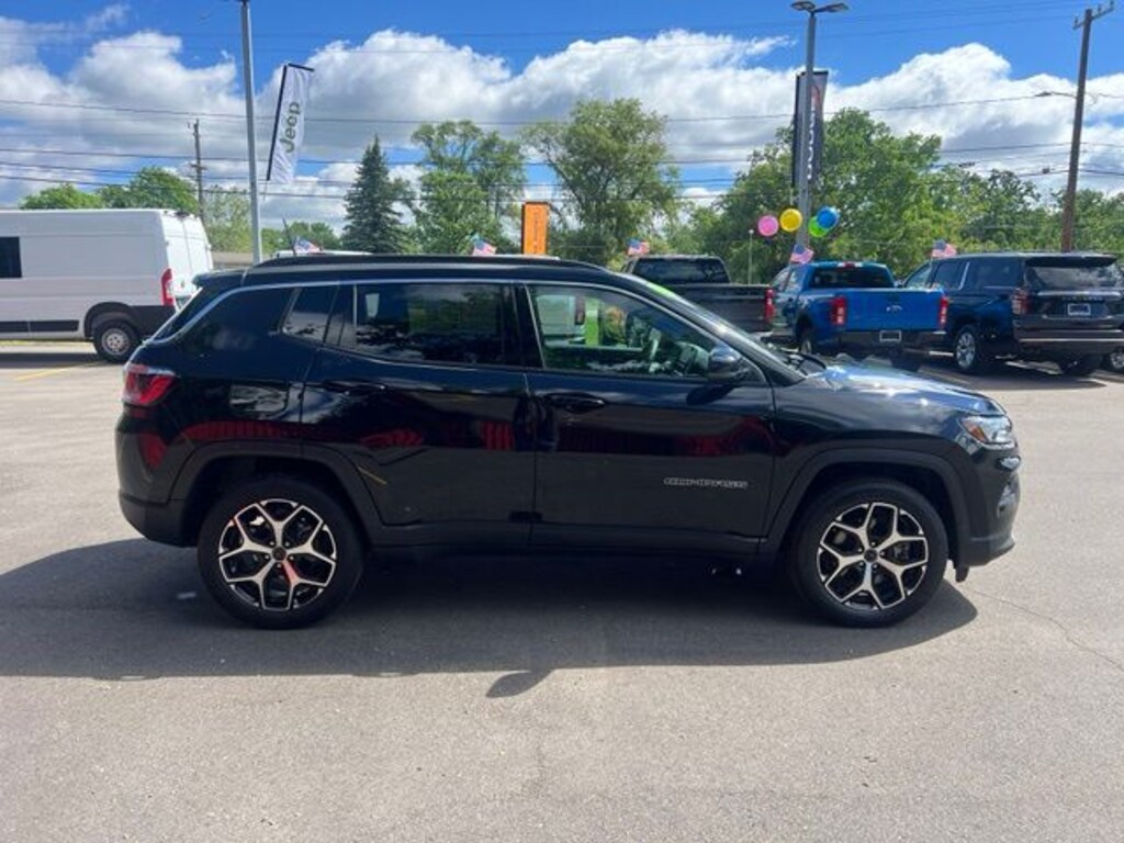Certified 2025 Jeep Compass Limited SUV