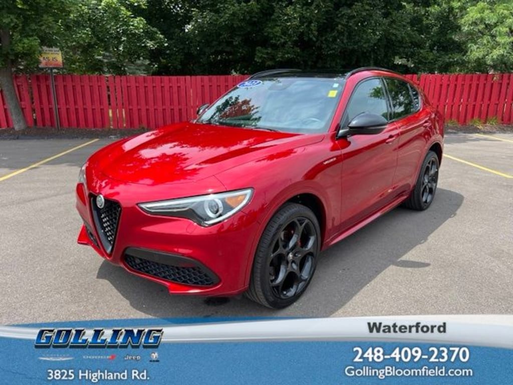 Used 2023 Alfa Romeo Stelvio Veloce SUV