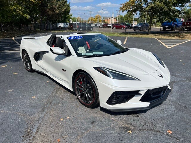 2023 Chevrolet Corvette Stingray Convertible photo 4