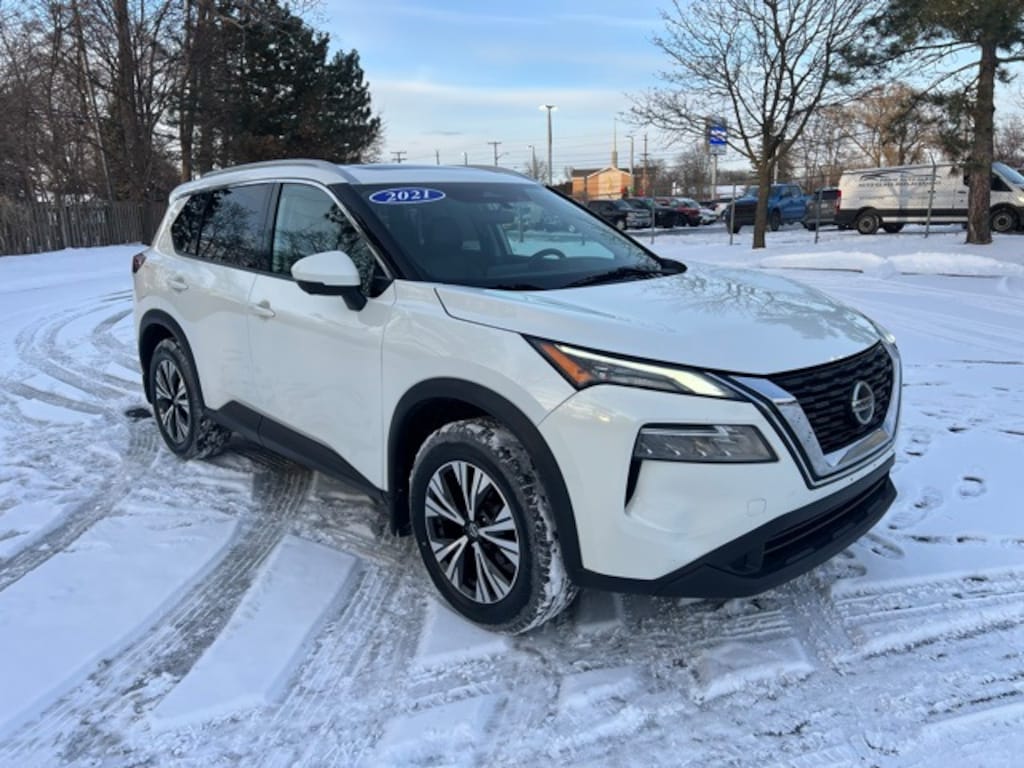 Used 2021 Nissan Rogue SV SUV