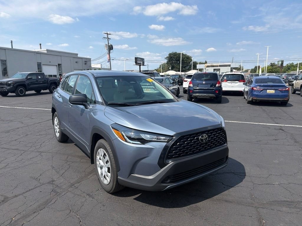 Used 2024 Toyota Corolla Cross L Sport Utility