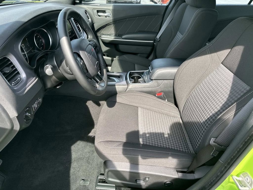 2023 Dodge Charger SXT - Photo 19