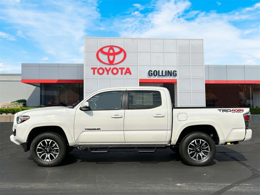 Used 2021 Toyota Tacoma TRD Sport with VIN 5TFCZ5AN4MX253376 for sale in Warren, MI