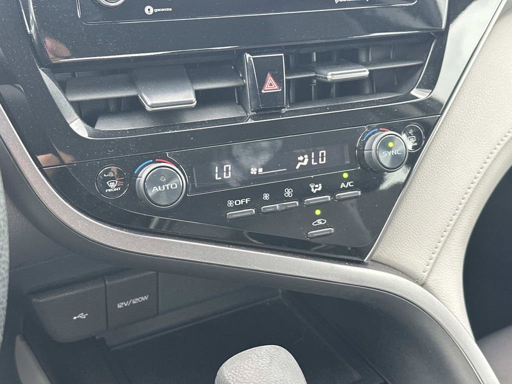 2023 Toyota Camry LE - Photo 29