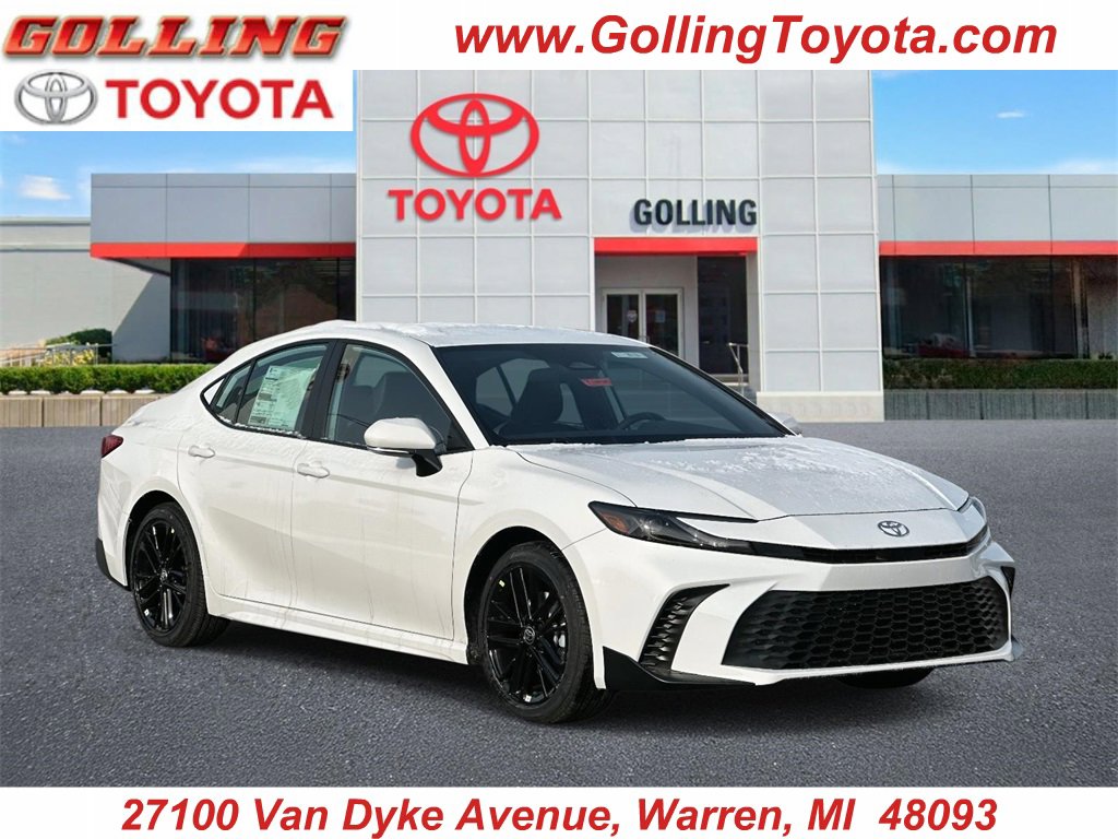 2026 Toyota Camry SE's photo