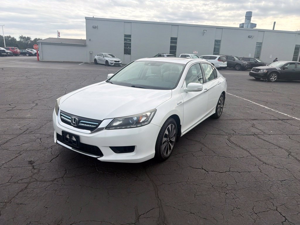Used 2015 Honda Accord Hybrid EX-L with VIN 1HGCR6F55FA015140 for sale in Warren, MI