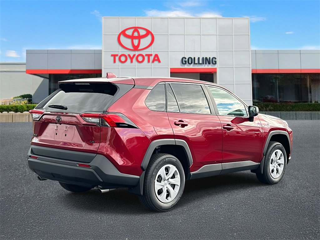 2025 Toyota RAV4 LE photo 2
