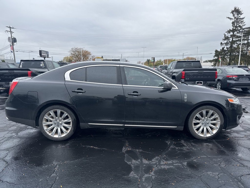 2009 Lincoln MKS Base photo 4