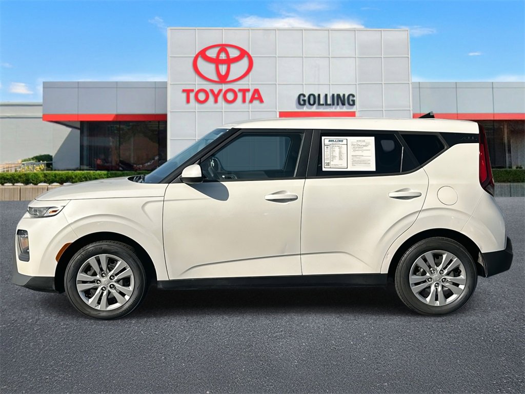 Used 2020 Kia Soul LX with VIN KNDJ23AU5L7119871 for sale in Warren, MI