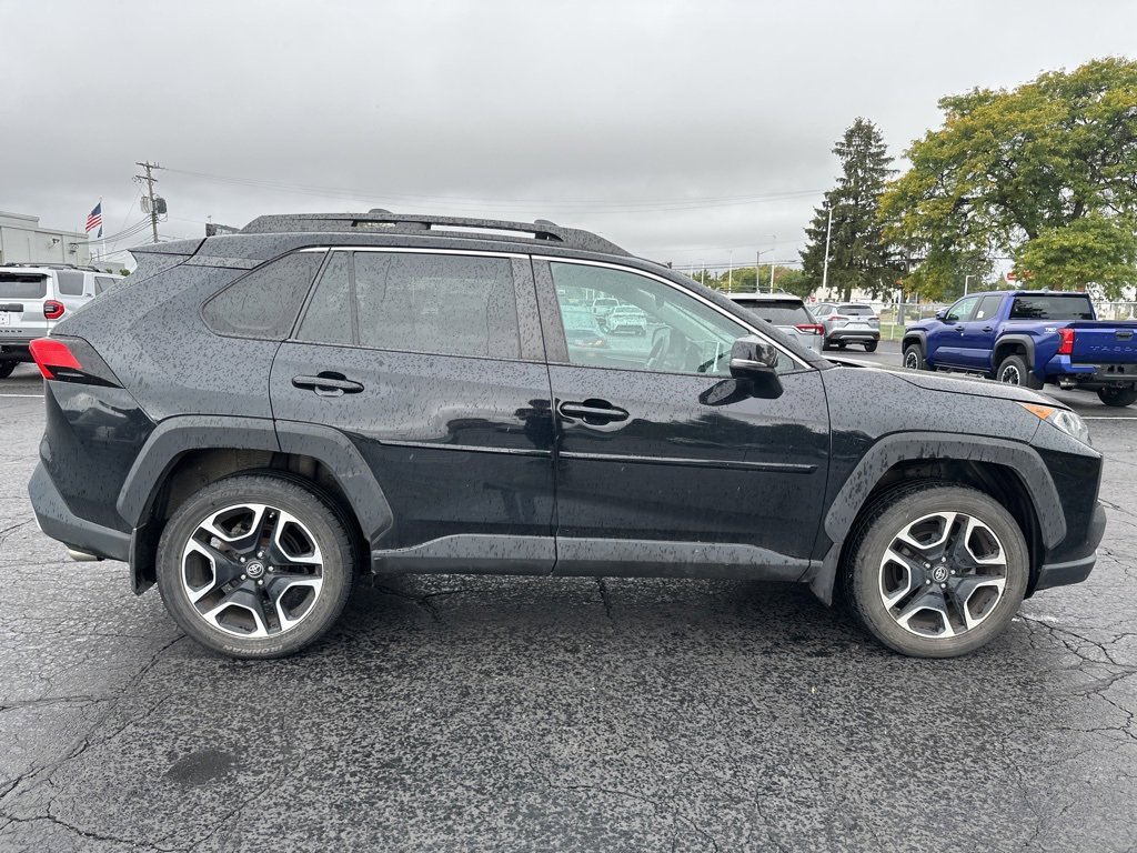 2019 Toyota RAV4 Adventure Sport photo 4