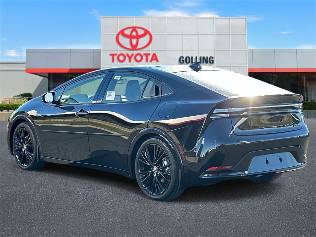 2026 Toyota Prius Plug-in Hybrid Nightshade Edition photo 4