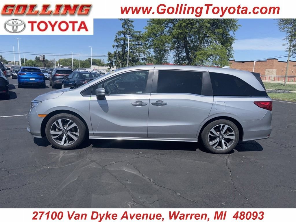 2023 Honda Odyssey Touring's photo