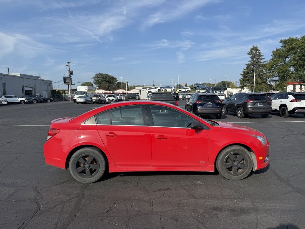 2014 Chevrolet Cruze photo 4