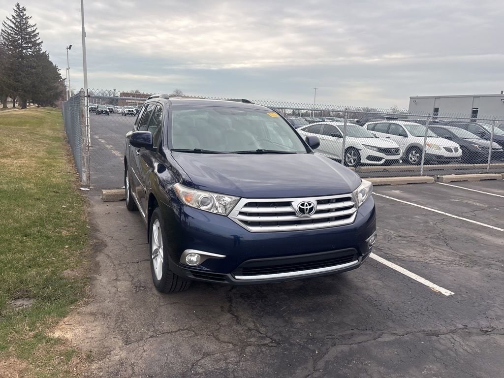 Used 2011 Toyota Highlander Limited Sport Utility