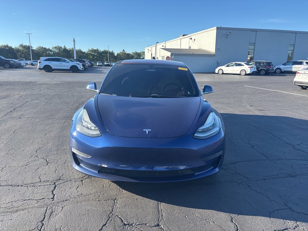2018 Tesla Model 3 Long Range photo 2