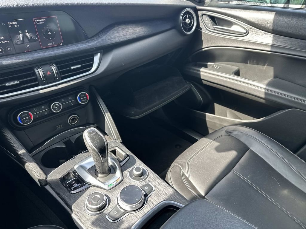 2020 Alfa Romeo Stelvio Sport - Photo 35