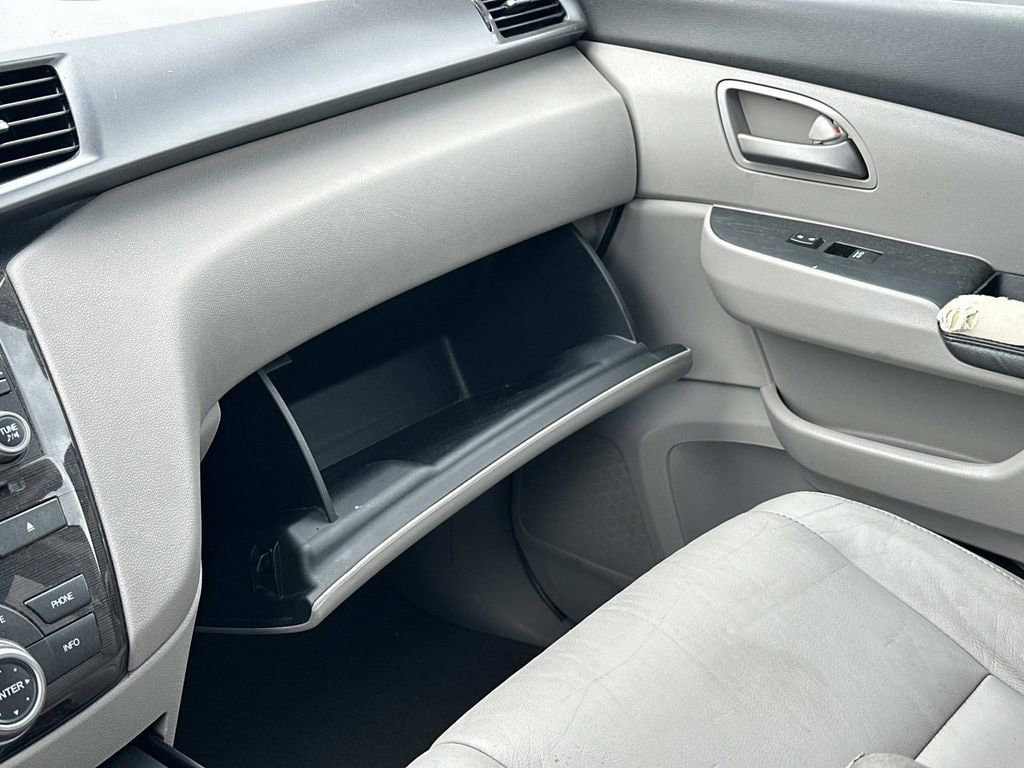 2011 Honda Odyssey Touring - Photo 35