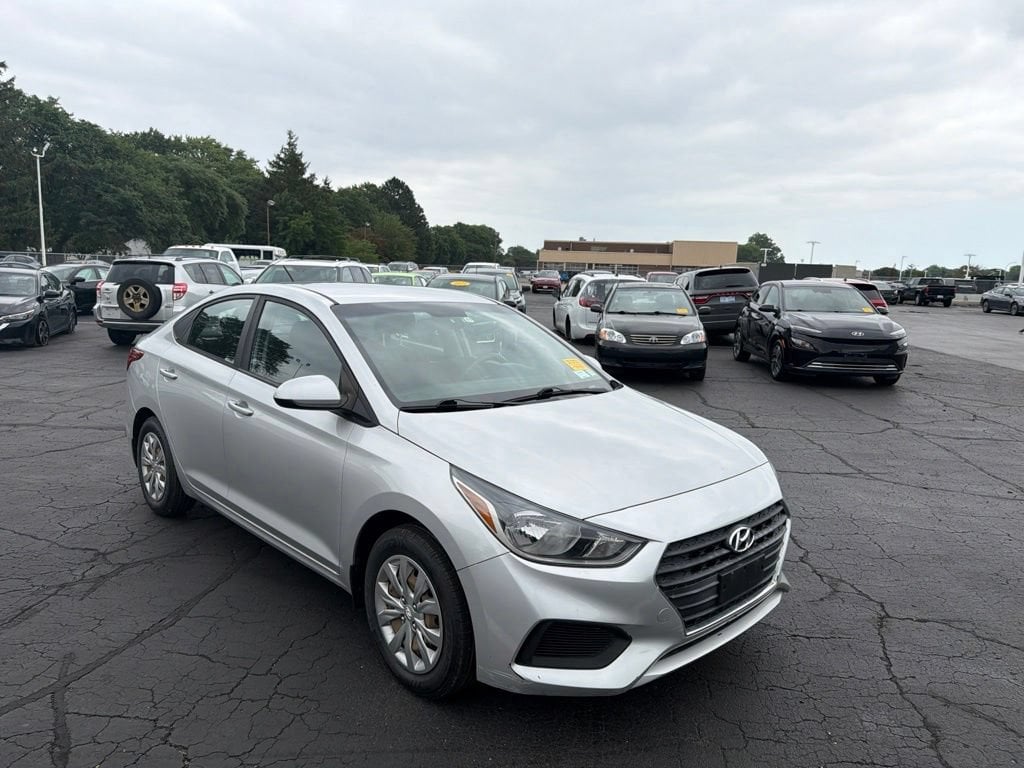 Used 2018 Hyundai Accent SE Sedan