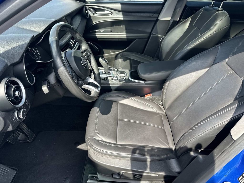 2020 Alfa Romeo Stelvio Sport - Photo 20