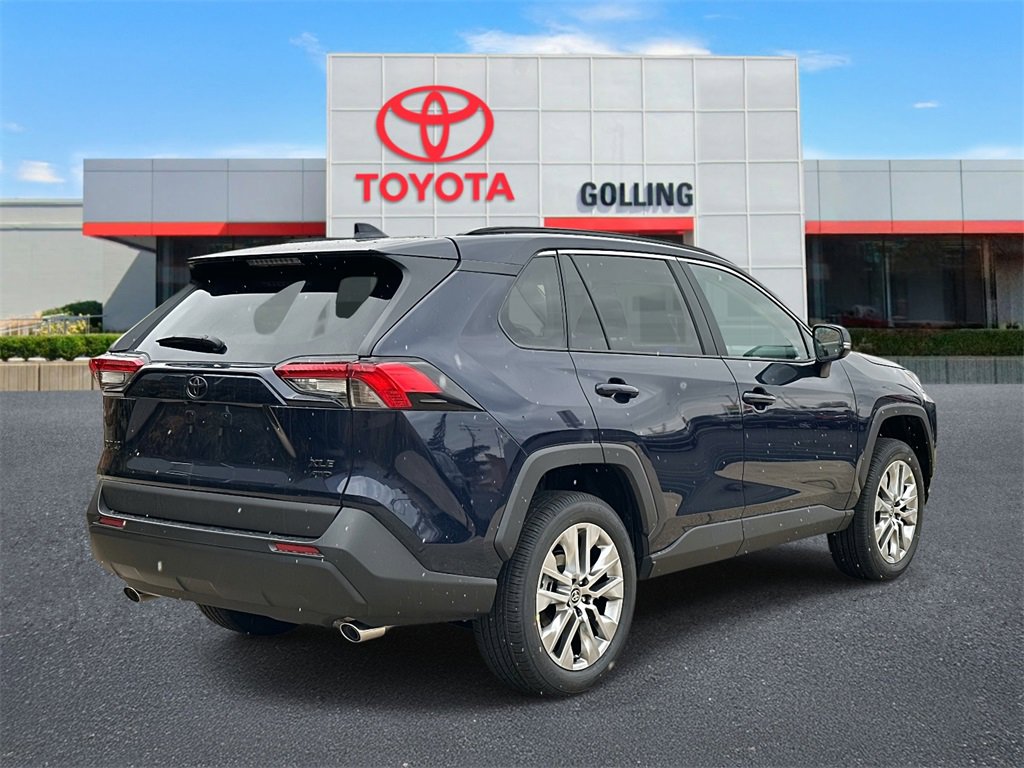 2025 Toyota RAV4 XLE Premium photo 2