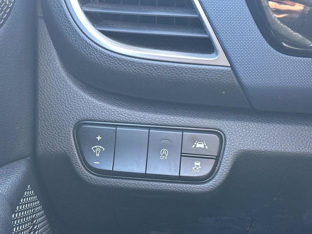 2023 Kia Seltos S - Photo 26