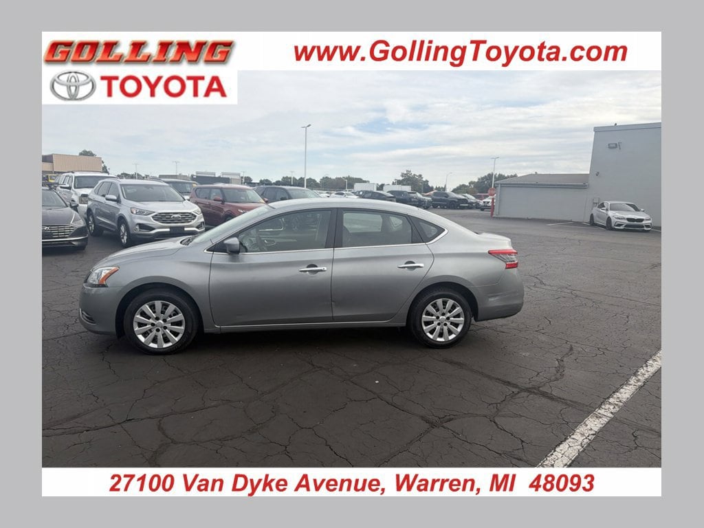 Used 2014 Nissan Sentra SV with VIN 3N1AB7AP4EY222656 for sale in Warren, MI