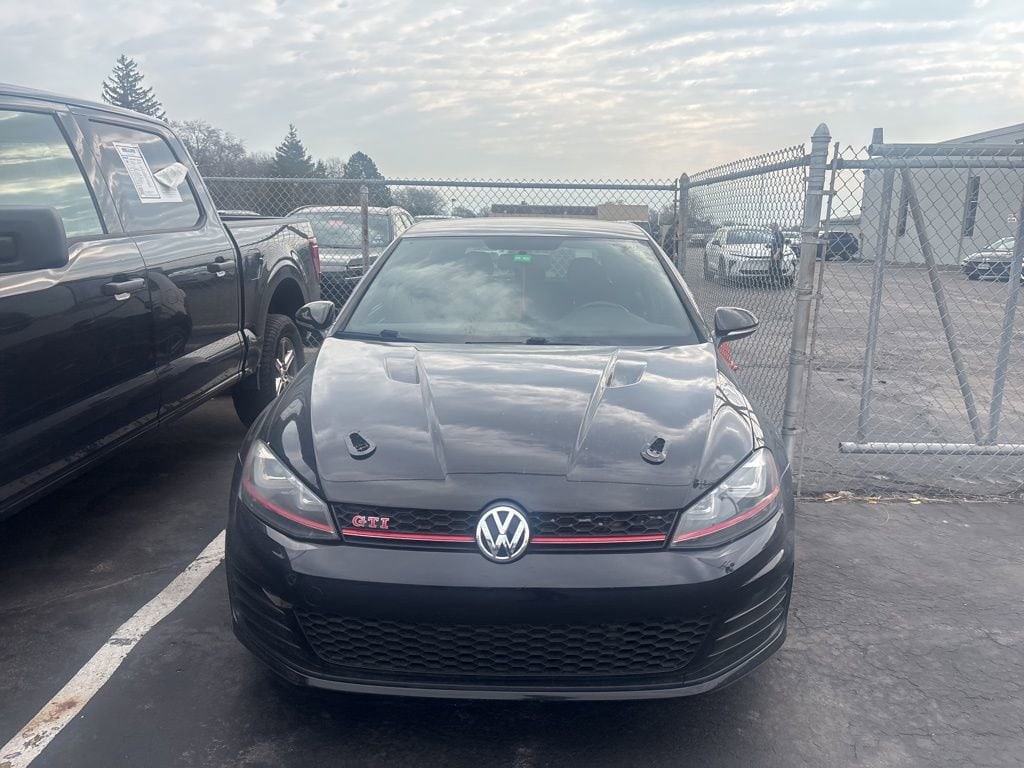 3VW447AU0HM055988