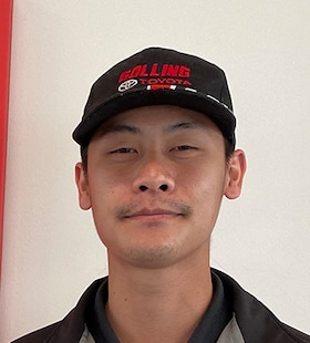 Staff member Vang Yang from 1152db2952fc