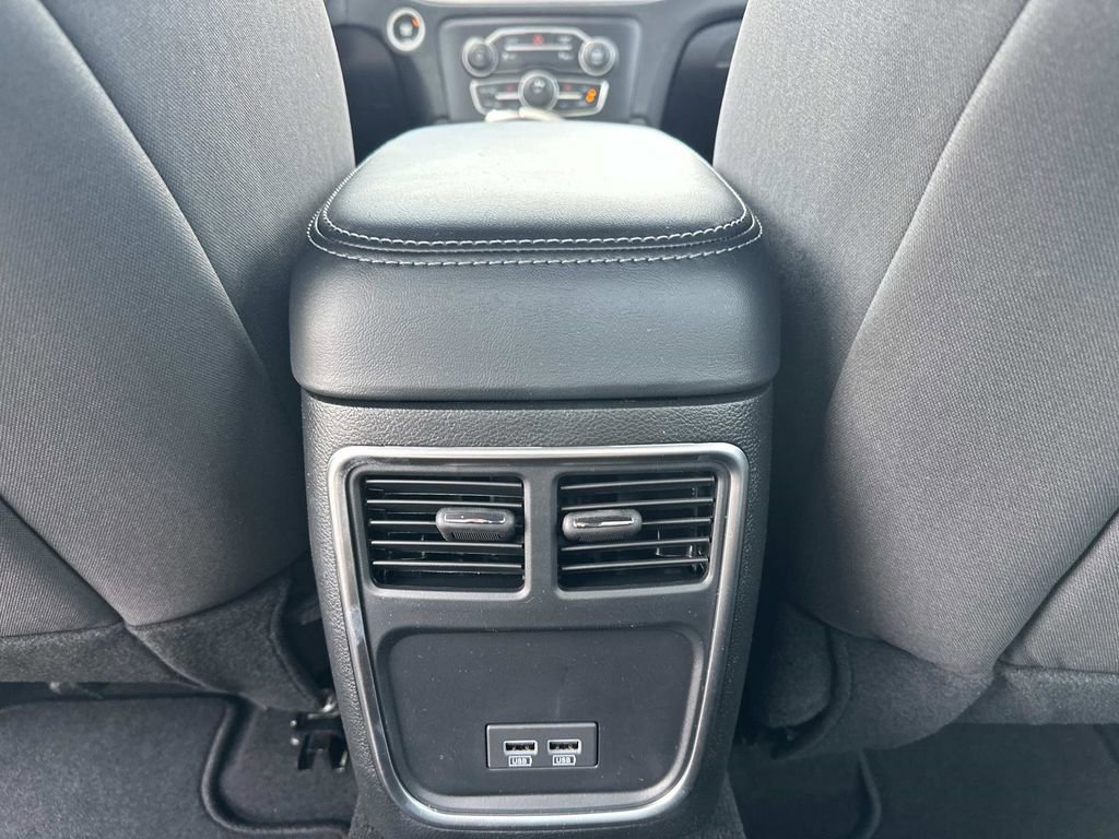 2023 Dodge Charger SXT - Photo 14