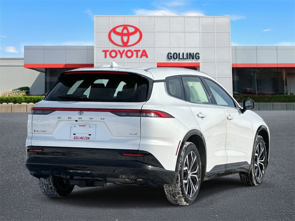 New 2026 Toyota Crown Signia XLE XLE