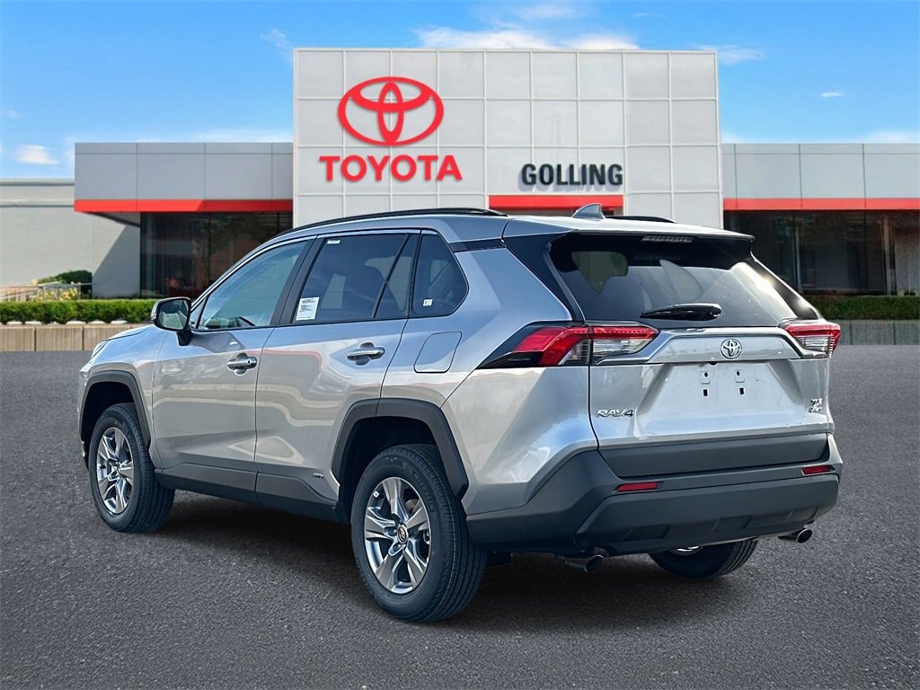 New 2025 Toyota RAV4 Hybrid XLE XLE AWD SUV