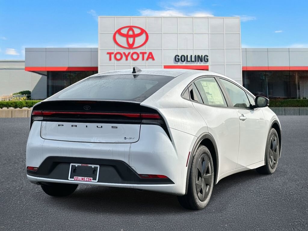 New 2026 Toyota Prius LE LE