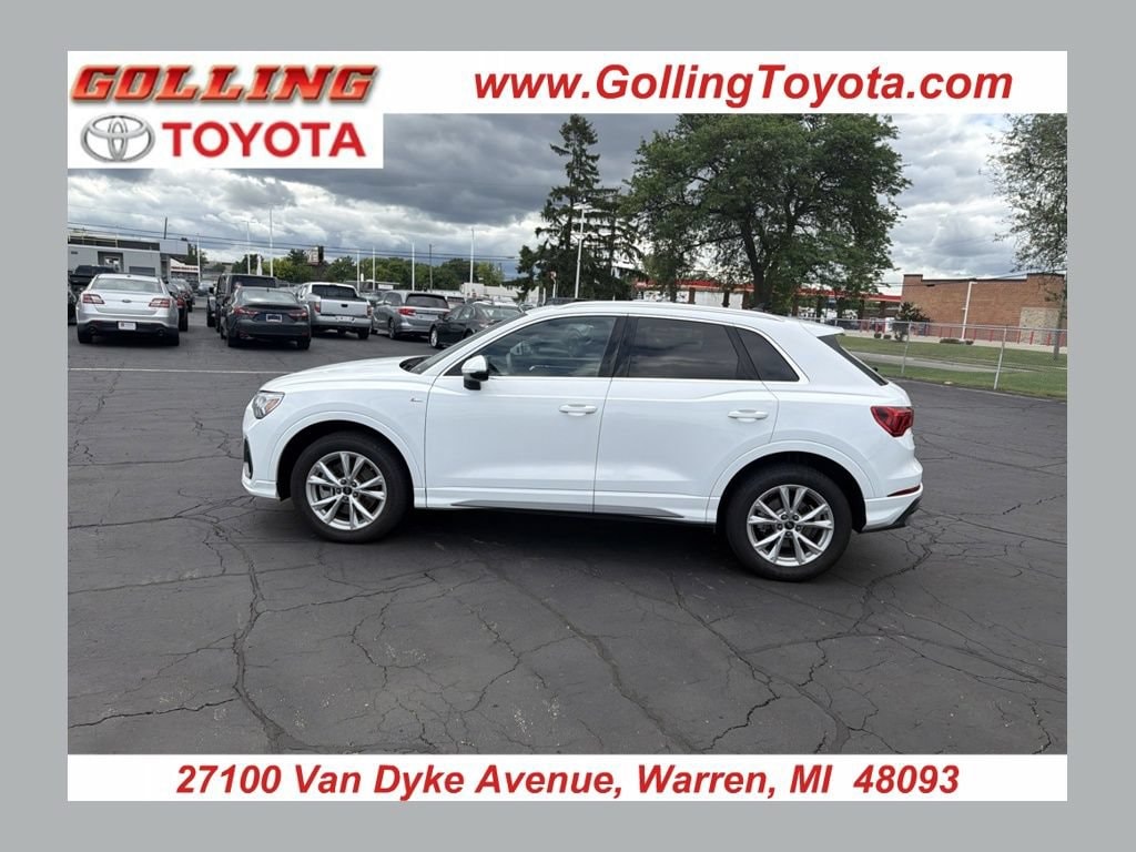 2025 Audi Q3 45 TFSI S Line Premium quattro's photo