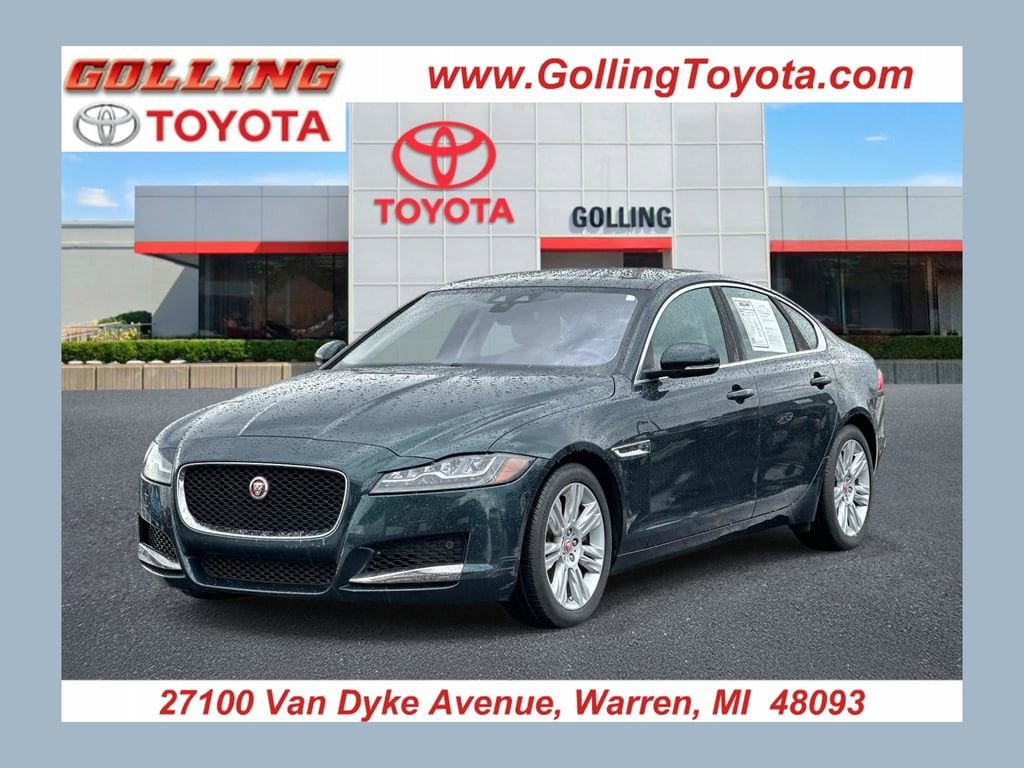 2017 Jaguar XF 35t Premium's photo