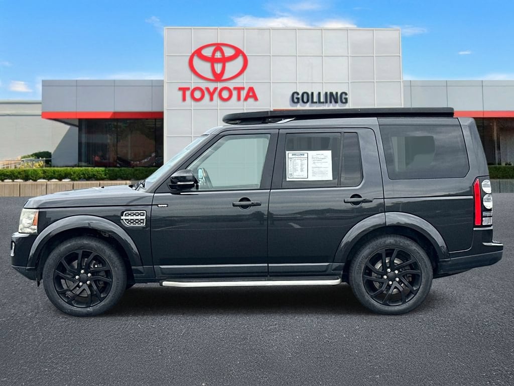 Used 2015 Land Rover LR4 HSE LUX with VIN SALAK2V69FA748121 for sale in Warren, MI