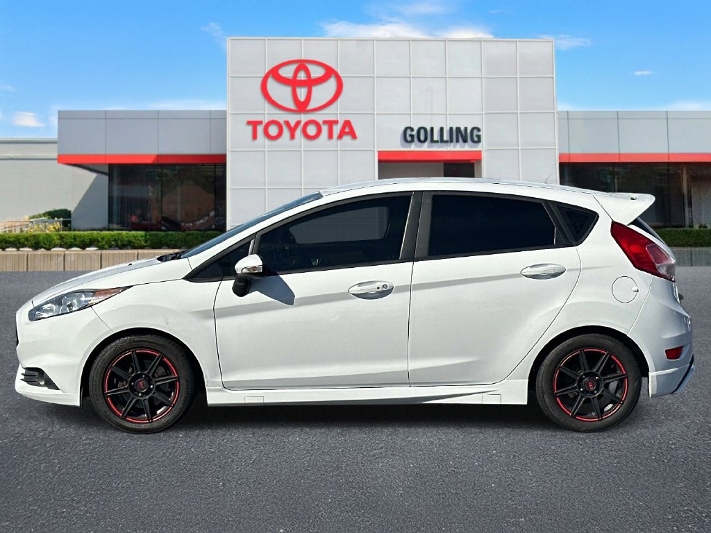 Used 2015 Ford Fiesta ST with VIN 3FADP4GX4FM213195 for sale in Warren, MI