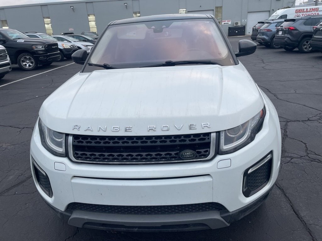 Used 2017 Land Rover Range Rover Evoque SE with VIN SALVP2BG7HH211712 for sale in Warren, MI